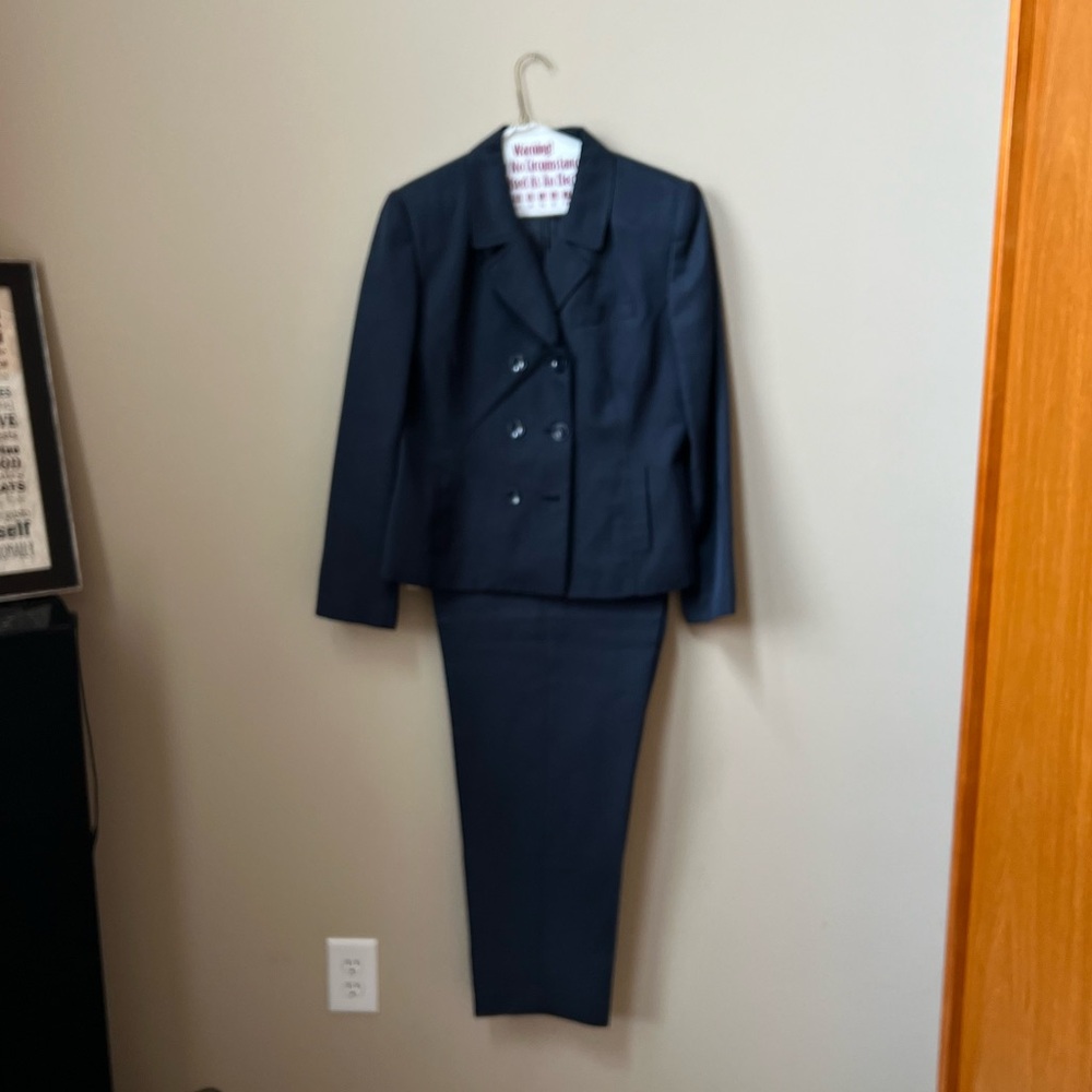 Women's Navy Blue Double-Breasted Pant Suit